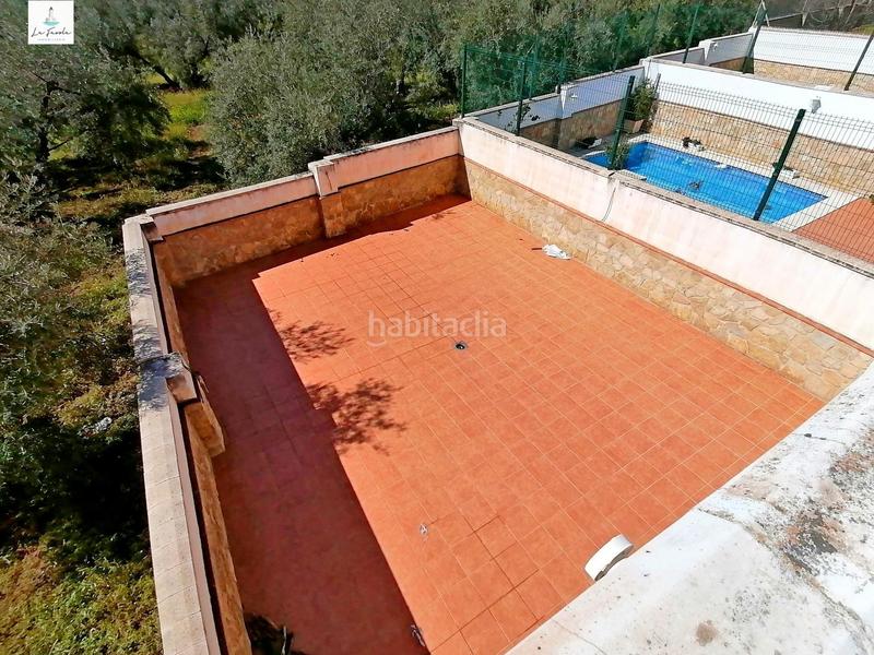 Foto fde6c6b3-c3ce-453f-9001-1b77162dbf9b. Alquiler casa adosada chalet adosado en alquiler en Archidona