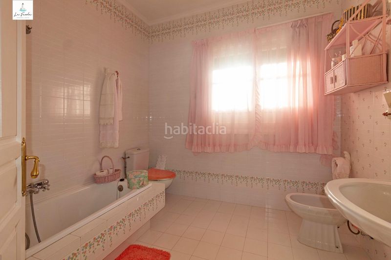 Foto 24b57cfc-ba5b-4c39-bb9e-b6eab3b3c86e. Xalet a Archidona