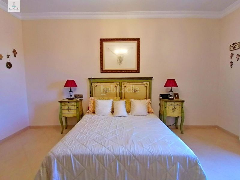 Foto 2343589f-cbeb-4725-94de-988e8de65d1a. Xalet amb aparcament piscina a Archidona