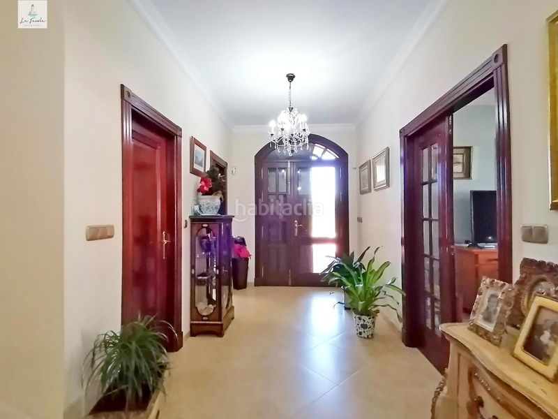 Foto c3fe9a78-f437-44fe-a5b9-a46a5ef8d997. Xalet amb aparcament piscina a Archidona