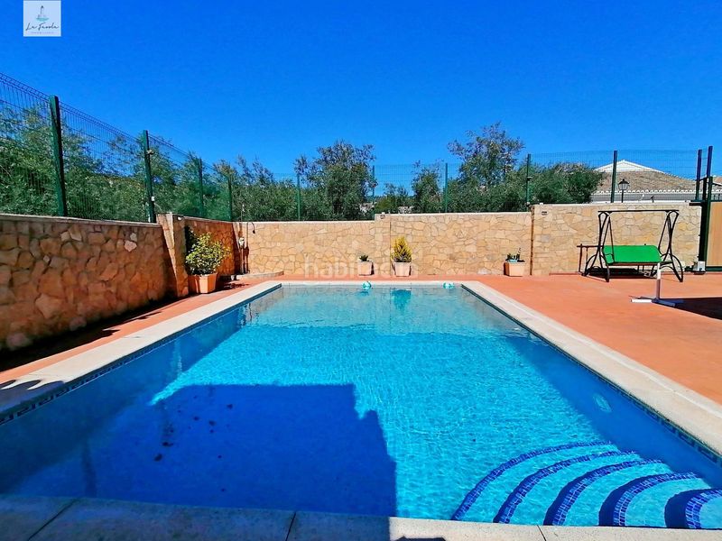 Foto d6566b0a-2274-412f-b505-0ee8497e10f0. Xalet amb aparcament piscina a Archidona