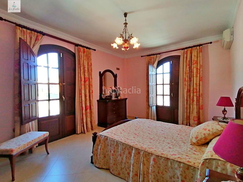 Foto d9aee45e-6e09-4de9-8408-be4ca87a8872. Xalet amb aparcament piscina a Archidona