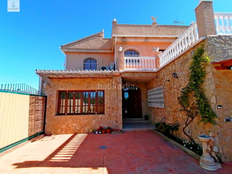 Foto e3f701b9-c30f-4d1c-aac8-2df9d9ad2cc9. Xalet amb aparcament piscina a Archidona