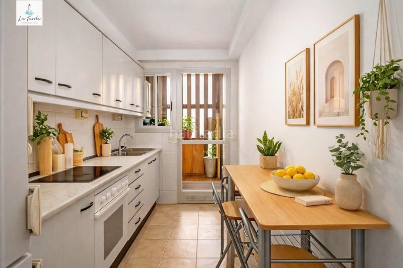 Foto 9c26a52b-5b30-4485-9825-eee5e6e691d1. Appartement avec chauffage dans El Molinillo - Capuchinos Málaga