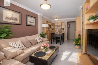 Flat in Parque Ayala - Jardín de la Abadía - Huelín. Estupendo piso de 3 dormitorios cerca del mar en zona de huelin