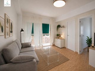 Location Appartement à Parque Ayala - Jardín de la Abadía - Huelín. Piso de 3 dormitorios a un paso del mar en huelin