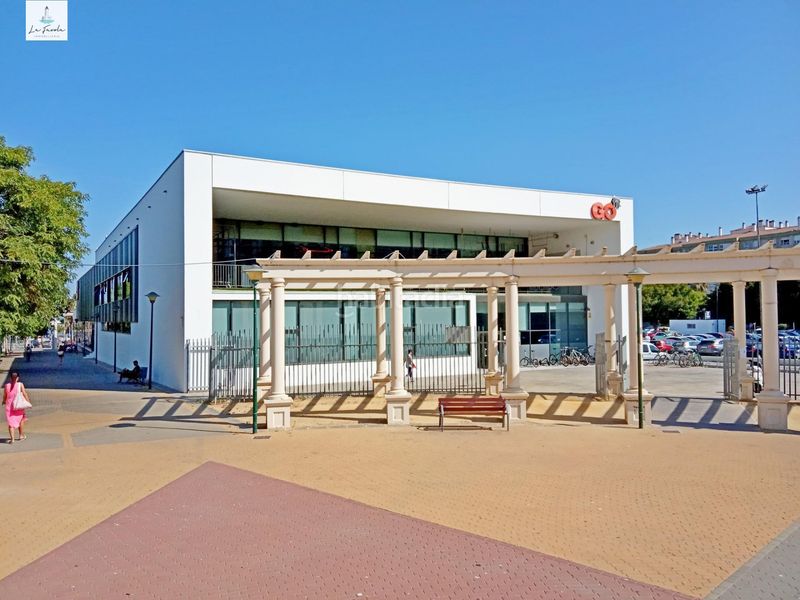 Foto e8ccf4dc-f5d3-432c-838c-c23c5cd8fad3. Rent flat in Parque Ayala - Jardín de la Abadía - Huelín Málaga