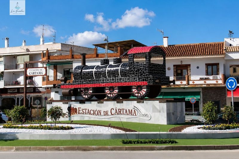 Foto e692d03c-97f4-434e-8e20-d6f5af2f38e8. Casa adossada amb aparcament a estación de Cártama Cártama