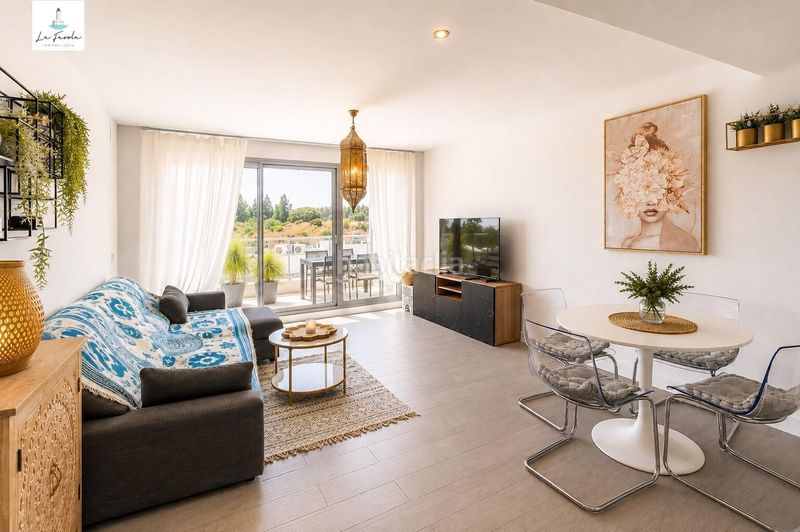 Foto 48ee3b69-427e-49da-b330-6a669bcdc2a7. Apartament amb aparcament piscina a El Faro de Calaburra - Chaparral Mijas