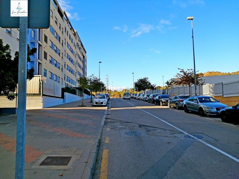 Foto aea23a01-5108-446a-8d86-83760b3bd6ca. Lloguer local comercial a calle maria casares 3 a Málaga