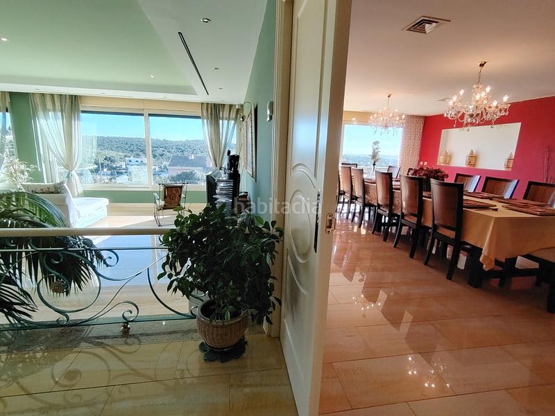 Foto 3b3485e7-2e77-403d-83bf-87849dfe435b. Chalet mit kamin heizung parking pool in Batres