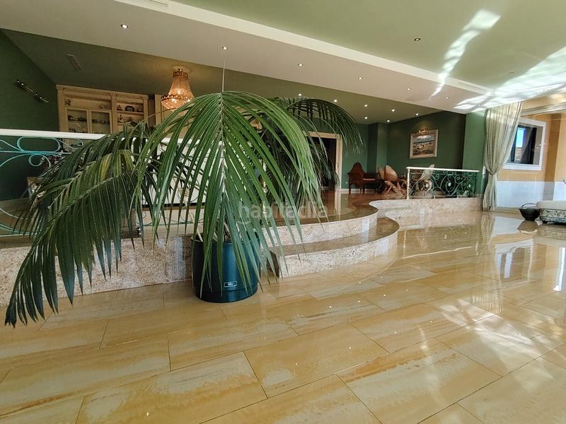 Foto 3c088ca3-bfc0-42a4-86e4-65cf5104d1b4. Chalet mit kamin heizung parking pool in Batres