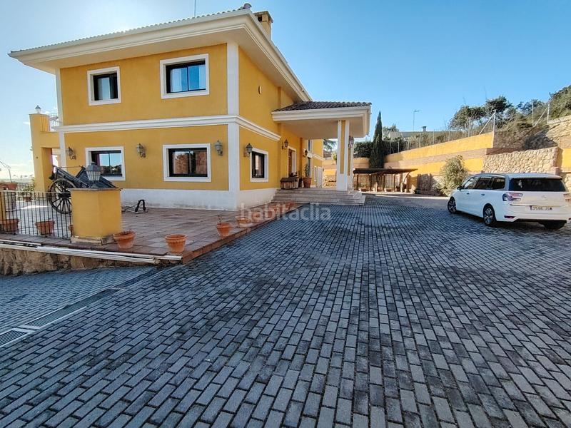 Foto 8ba98594-6d02-4279-8e4c-8308581ccc6b. Chalet mit kamin heizung parking pool in Batres