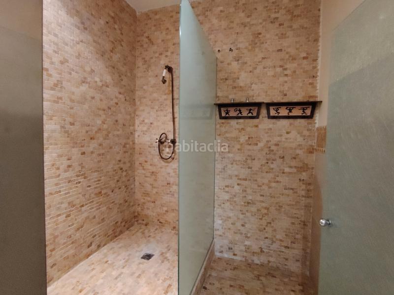 Foto 929bcdb2-0aaf-4ec0-be17-91a14f1c6450. Chalet mit kamin heizung parking pool in Batres