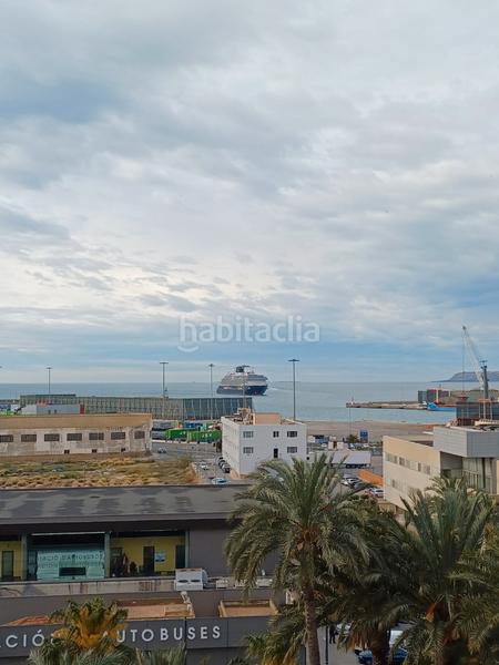 Foto ff6b0ce2-be49-4369-aae1-c80f8a1001fb. Piso exclusivo piso con vistas panorámicas al mar en Alicante