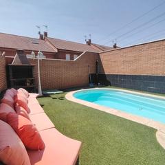 Maison jumelée à Las Castañeras - Bulevar