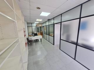 Lloguer Local Comercial a Can Pantiquet. Oficina en alquiler en calle can pantiquet  mollet del vallès