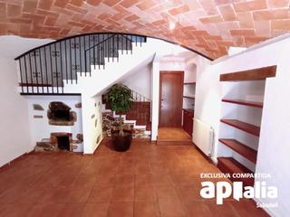 Maison jumelée à Poble - Casc Antic. Casa en el corazón de castellar del vallès