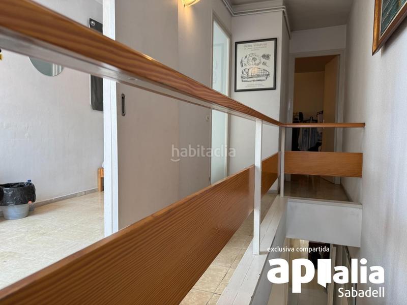 Foto a937b54b-0423-401b-a951-6d34cbbb4234. Reihenhaus mit heizung in Gràcia Sabadell