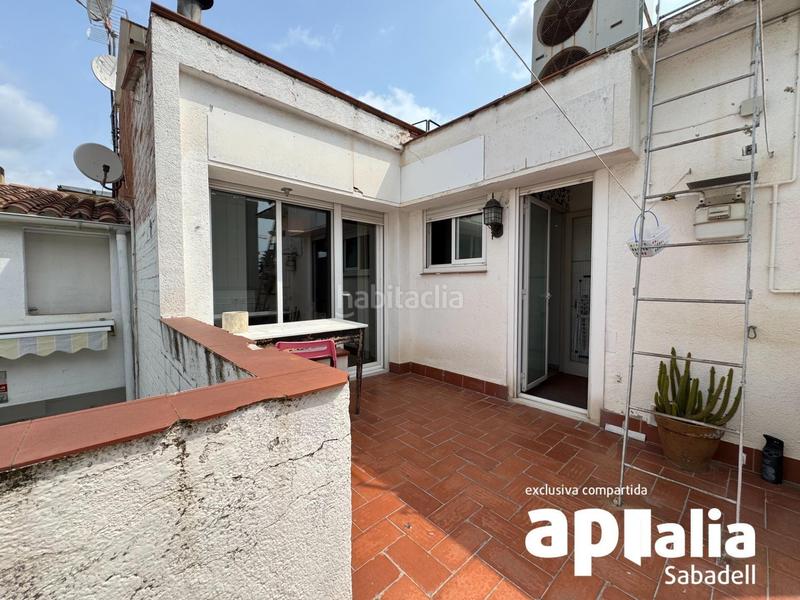 Foto e634611b-fa85-4a1a-b40e-ccd14d564a6e. Reihenhaus mit heizung in Gràcia Sabadell