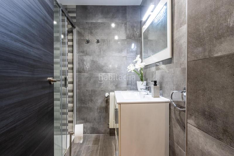 Foto 02a210da-8b66-49c9-a46b-d415672338e1. Casa con riscaldamento parcheggio in Can Puiggener Sabadell