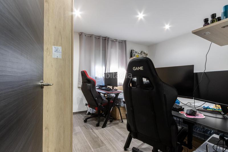 Foto 05727b1f-4ea5-45f6-bee4-925cea093dd8. Casa con riscaldamento parcheggio in Can Puiggener Sabadell