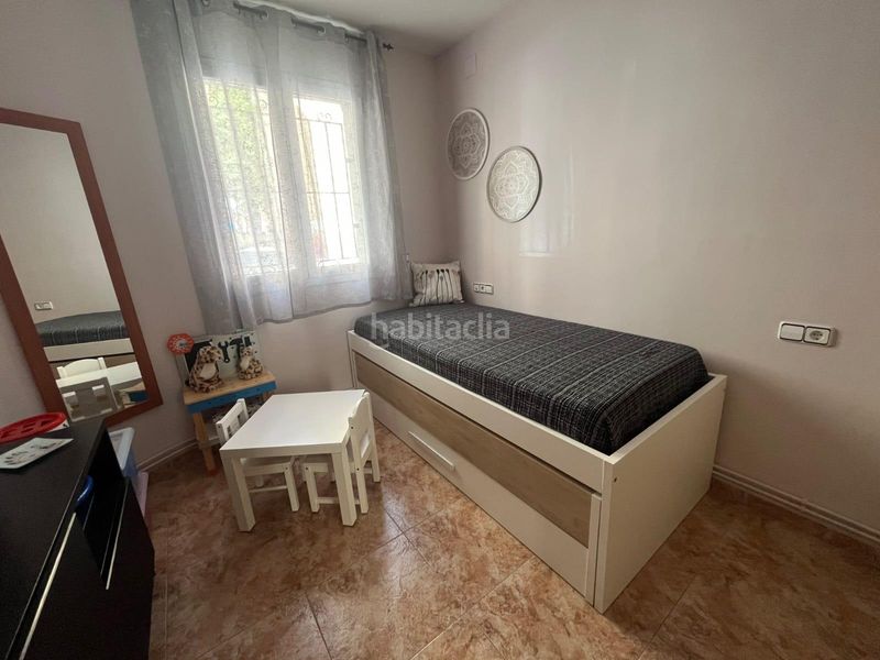 Foto 7258b1d9-be91-4814-915c-371c18501630. Casa aparellada amb calefacció aparcament a Concòrdia Sabadell