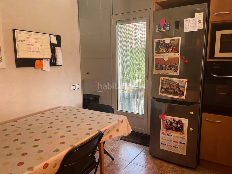 Foto c3bd55a3-bdcb-4380-811e-ec8e13e4811b. Casa aparellada amb calefacció aparcament a Concòrdia Sabadell
