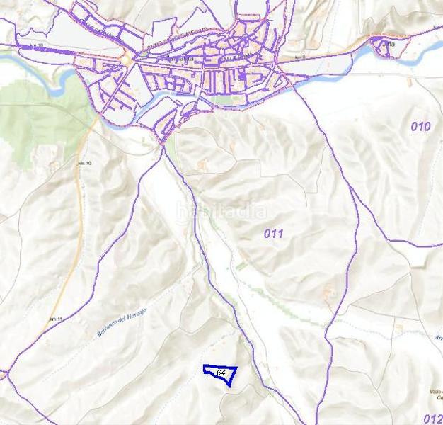 Foto b470108f-ddb2-45b4-93b3-b72211156000. Finca rústica inmorenta ofrece terreno rural ! en Villamanta