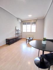 Location Appartement  Calle menorca. Tu nuevo hogar te espera! inmorenta te presenta este encantador