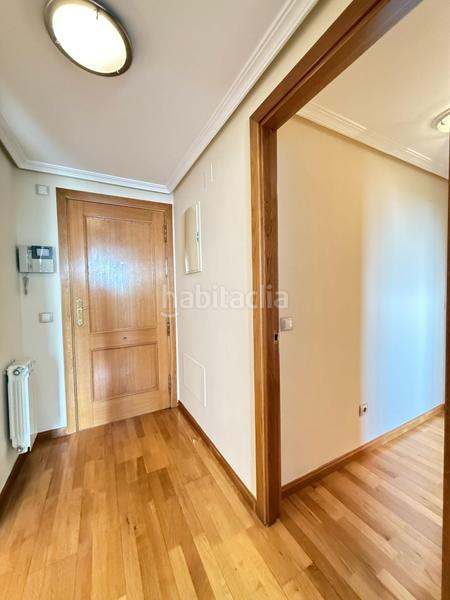 Foto c2cc6876-94d7-495c-b763-446fee79f4f0. Alquiler apartamento inmorenta te ofrece un apartamento reformado en el corazón del planetario en Madrid