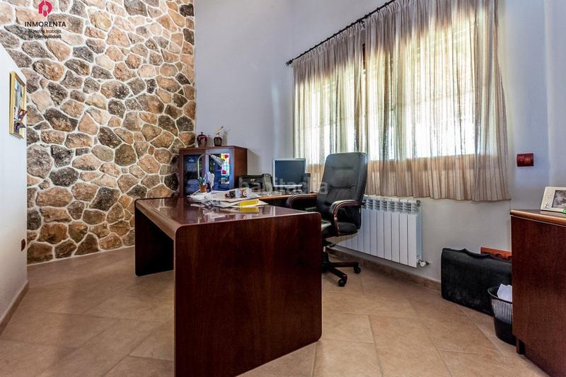 Foto e39f6983-8e35-47c1-b0ad-db768a4486f8. Mas dans carretera km 9.9 m-530 dans Villamanta