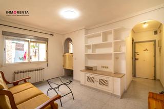Apartament  Calle calle de gómez de avellaneda, 43. Descubre este espectacular apartamento ubicado en la vibrante zo