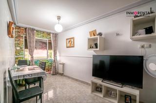 Etagenwohnung  Calle tarifa. Excelente piso en carabanchel!!