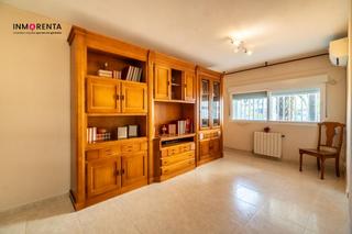 Flat  Calle pio felipe. Magnifica casa a la venta