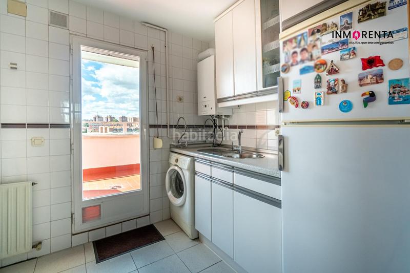 Foto 094dbe70-13aa-4500-bdae-f2be7166a052. Ático atico con dos terrazas espectaculares en Apóstol Santiago Madrid