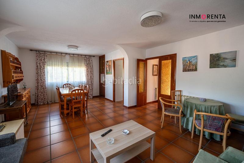 Foto 15080a71-2f67-49ae-abe5-d8d754854217. Chalet en Cadalso de los Vidrios