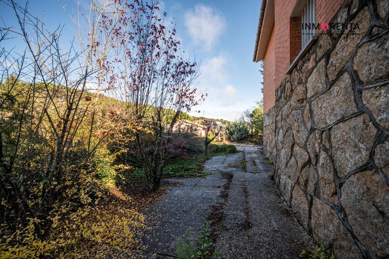 Foto e61728f4-8a88-4836-8695-537b5b875ba2. Chalet en Cadalso de los Vidrios