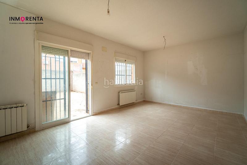 Foto c5f42e2a-c273-4ec5-bcc1-aa10a47be236. Casa adossada amb calefacció aparcament a Chozas de Canales