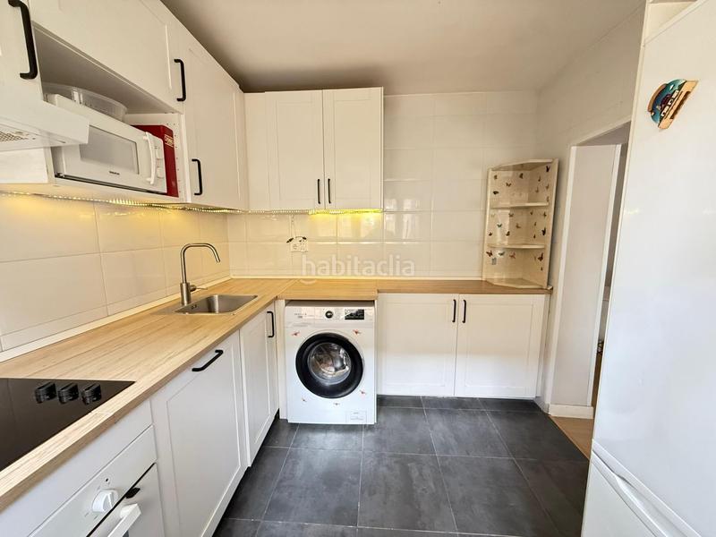 Foto 7d1e9b1d-d138-4828-871e-355b6b456078. Miete etagenwohnung mit heizung in Tres Olivos-Valverde Madrid