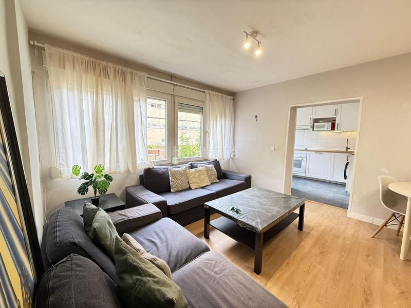Foto 111796cb-7de7-4697-a9d6-1bb1f207c28f. Rent flat with heating in Tres Olivos-Valverde Madrid