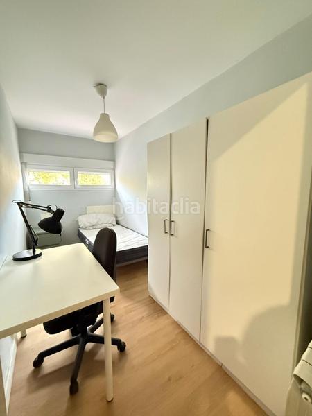 Foto f023d0a7-238e-4d7e-bbc1-ad98a45611a9. Rent flat with heating in Tres Olivos-Valverde Madrid