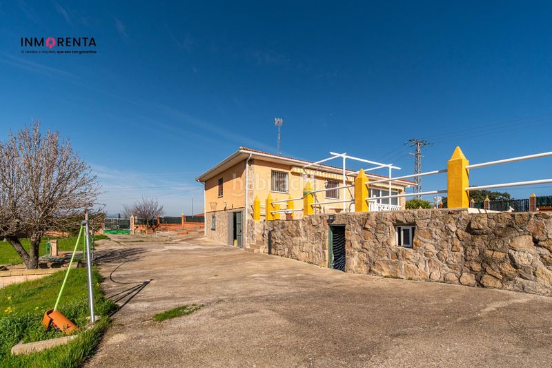 Foto 05e0d298-f7f5-488d-b191-9e8eb548f3da. Xalet amb calefacció aparcament piscina a Méntrida