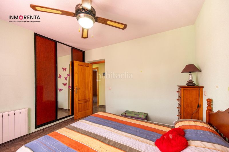 Foto b9db2766-6232-458b-b904-56a8a79d28a3. Xalet amb calefacció aparcament piscina a Méntrida