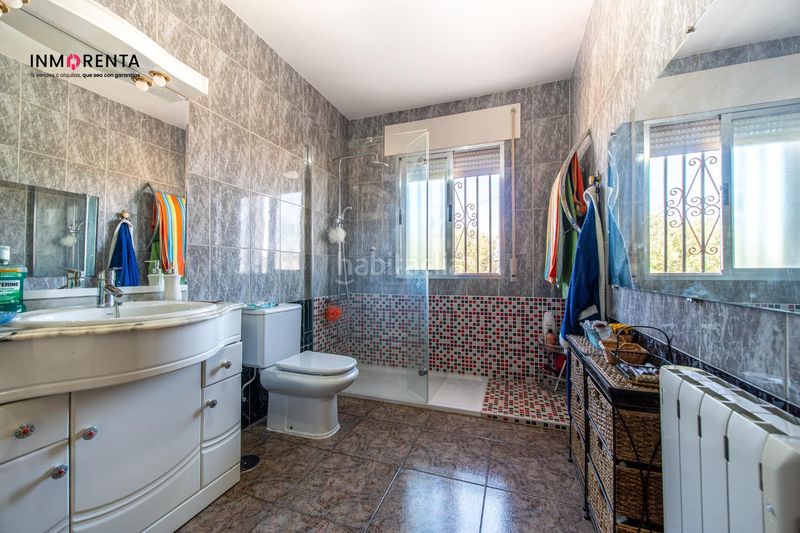 Foto bc1f9e31-d2f2-4359-ba6c-be25f0a00812. Xalet amb calefacció aparcament piscina a Méntrida
