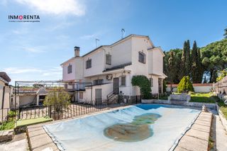 Casa aparellada  Calle rio guadalquivir