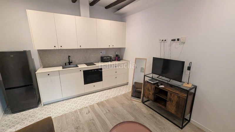 Foto f620b538-a9d5-4be8-9f41-06608b4246f8. Lloguer dúplex a Acacias Madrid