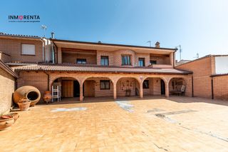 Casa a schiera  Calle real