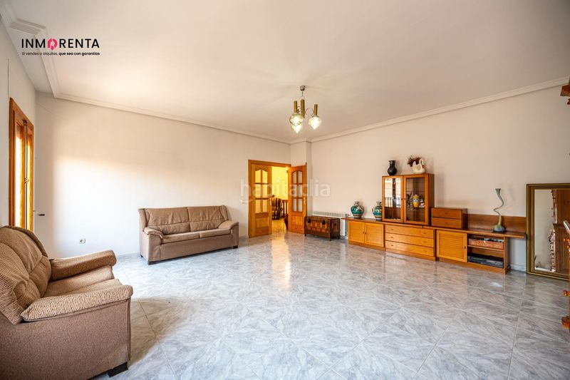 Foto 771b6754-6648-4d5b-a57c-c9ba393d5792. Casa adossada amb calefacció aparcament a Mata (La)