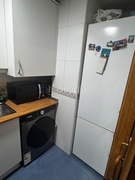 Foto b27062d7-2d36-47ac-b6ec-6e7bbb0763e5. Miete studiowohnung mit heizung in Centro Parla